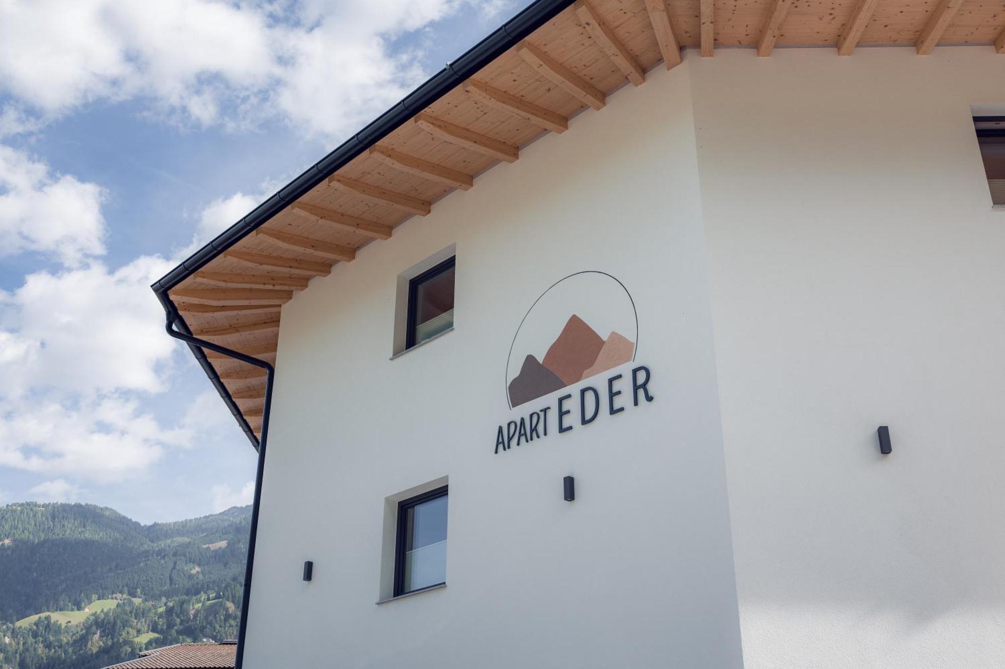 Apart Eder Schwendau Buitenkant foto